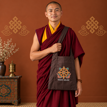 Jhola for Lama, Monk