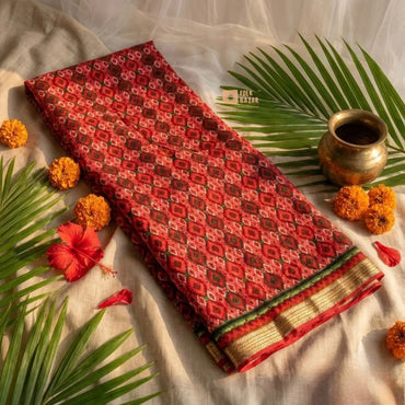 Dhaka Saree with Blouse Piece