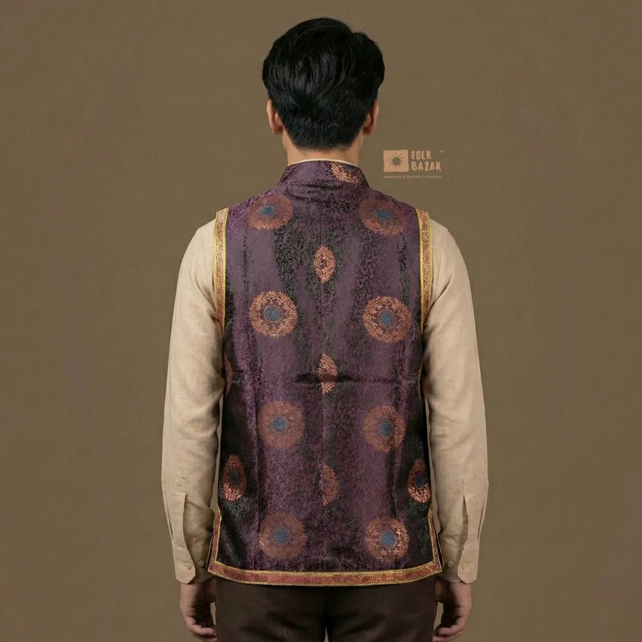 Tamang Sleeveless Coat