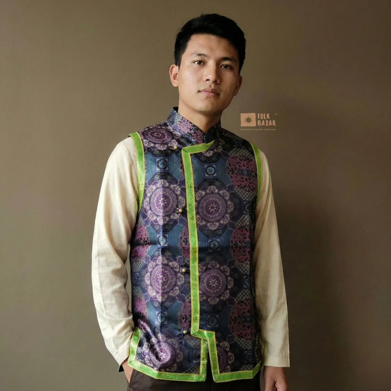 Tamang Sleeveless Coat