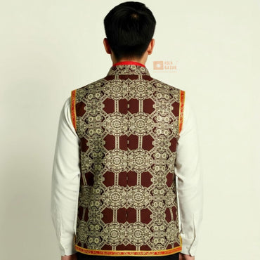 Tamang Sleeveless Coat