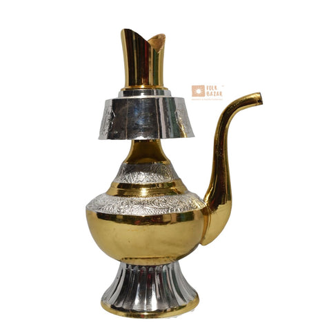 Brass Casted Bhumpa with Gold and Silver Colour Polish