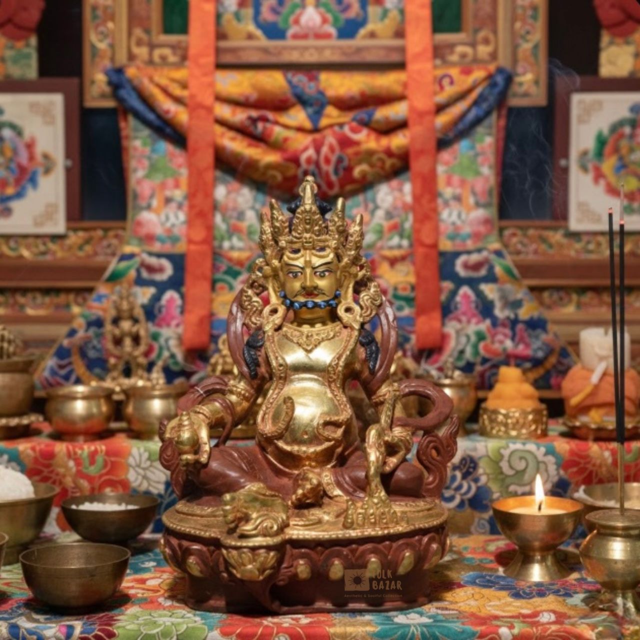 Fine Dzambhala/Kubera (God of wealth) Statue