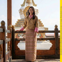 Tegho-Wanju with Kira