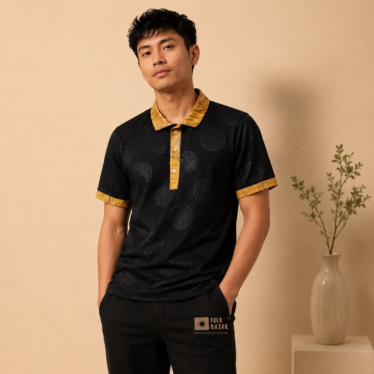 The Himalayan Emblem Polo - Black
