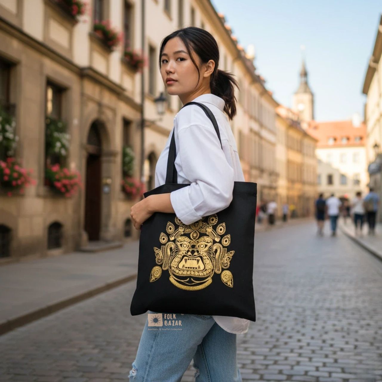 Mahakala Zipper Tote bag